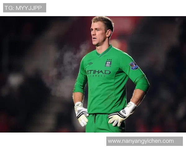 足球明星海报竖版展现球场魅力与运动精神的完美结合 足球明星海报竖版展现球场魅力与运动精神的完美结合