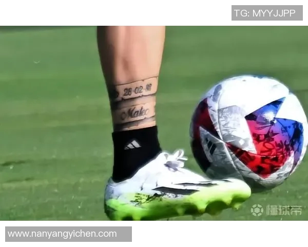 身上纹有中文的足球明星们背后的故事与文化意义探讨